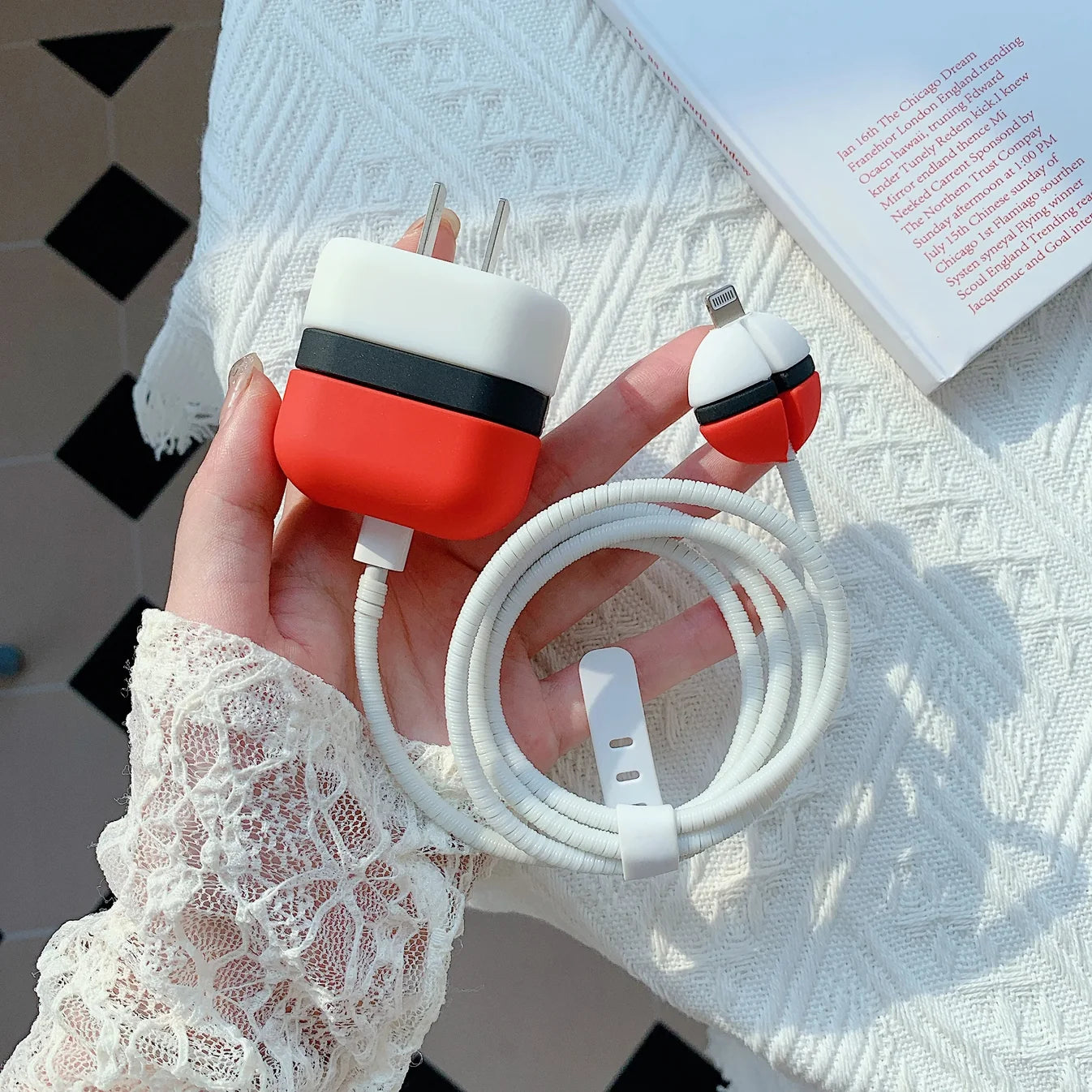 Iphone Charger Case Cover - Pokemon - 4 Piece Set (With Wire Protector)
