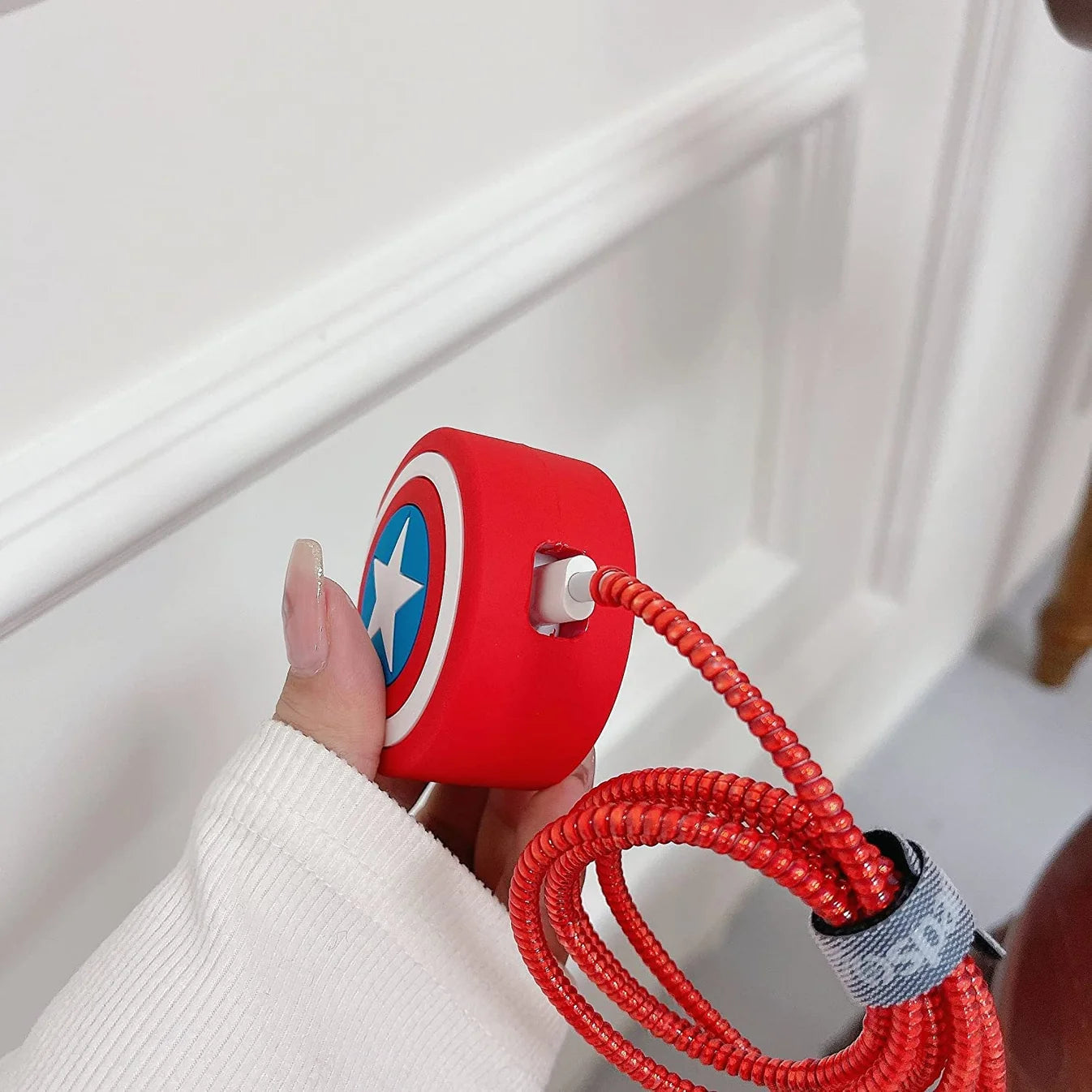 Iphone Charger Case Cover - Captain America Shield - 4 Piece Set (With Wire Protector)