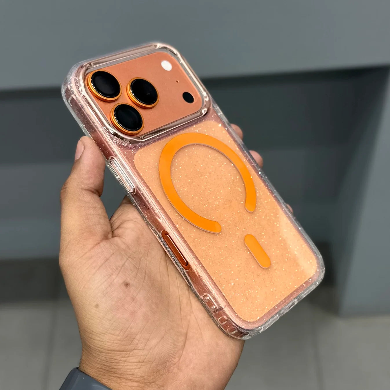 DREAMS SPARK CASE - ORANGEDREAMS SPARK CASE - ORANGE IPHONE 17 Pro and Pro Max