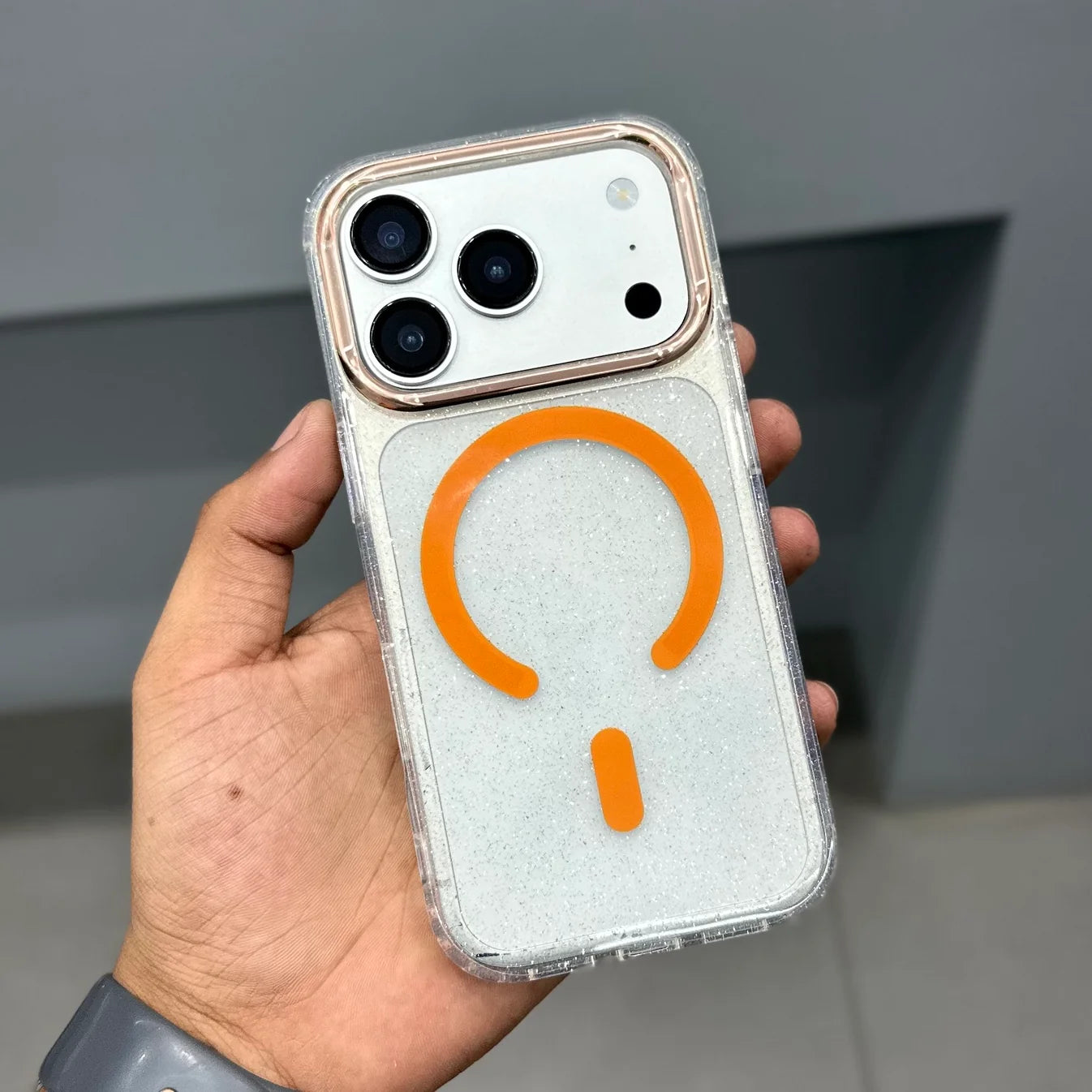 DREAMS SPARK CASE - ORANGEDREAMS SPARK CASE - ORANGE IPHONE 17 Pro and Pro Max