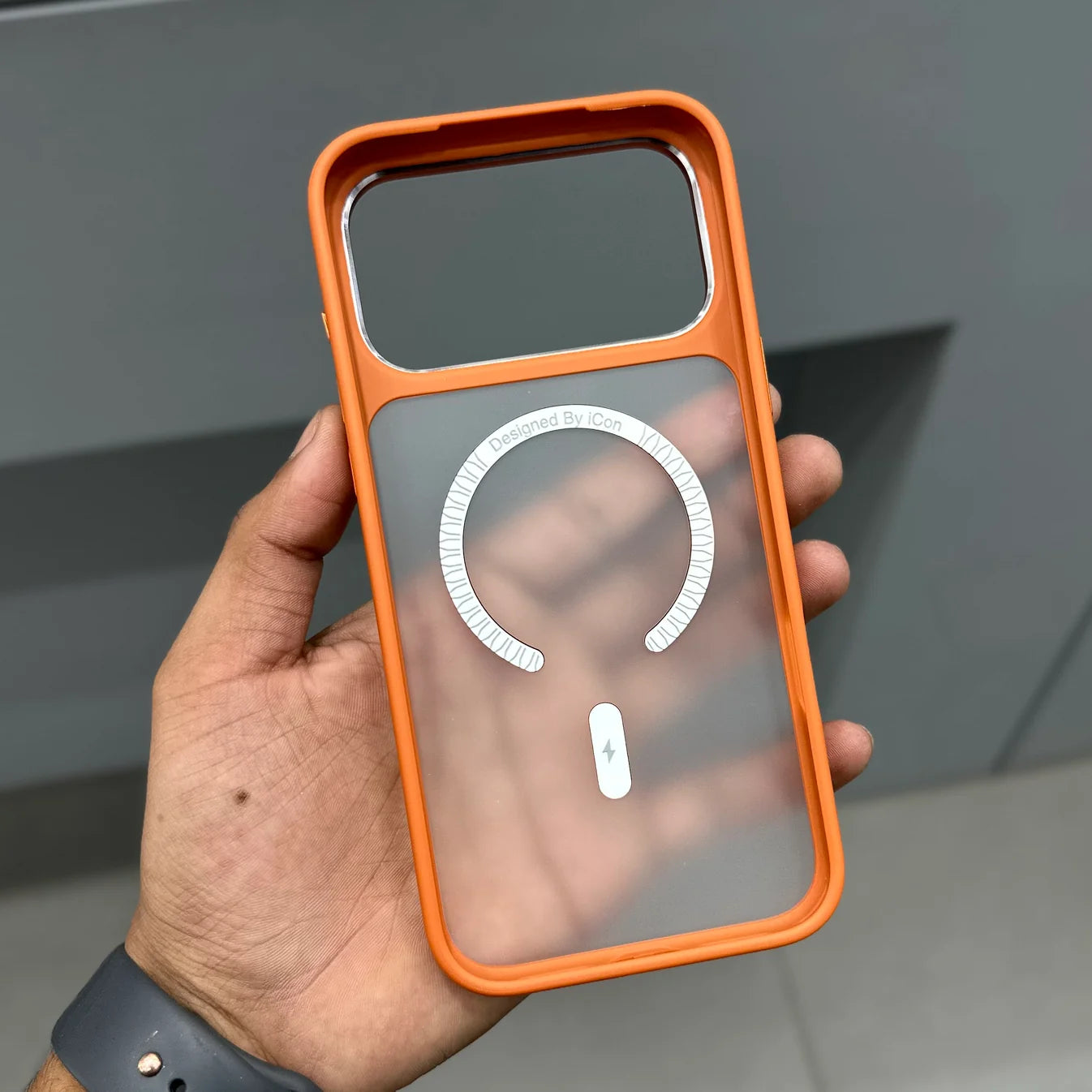 ICON SEMI TRANSLUCENT CASE MAGSAFE - ORANGE IPHONE 17 Pro and Pro Max
