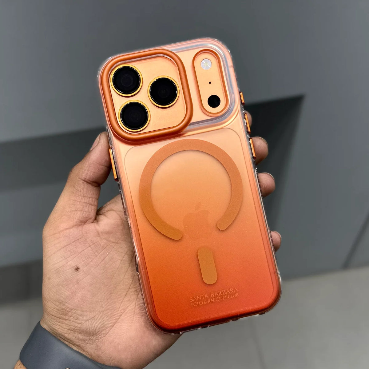 SANTA BARBARA AUGUS MAGSAFE CASE-ORANGE iPHONE 17 Pro and Pro Max