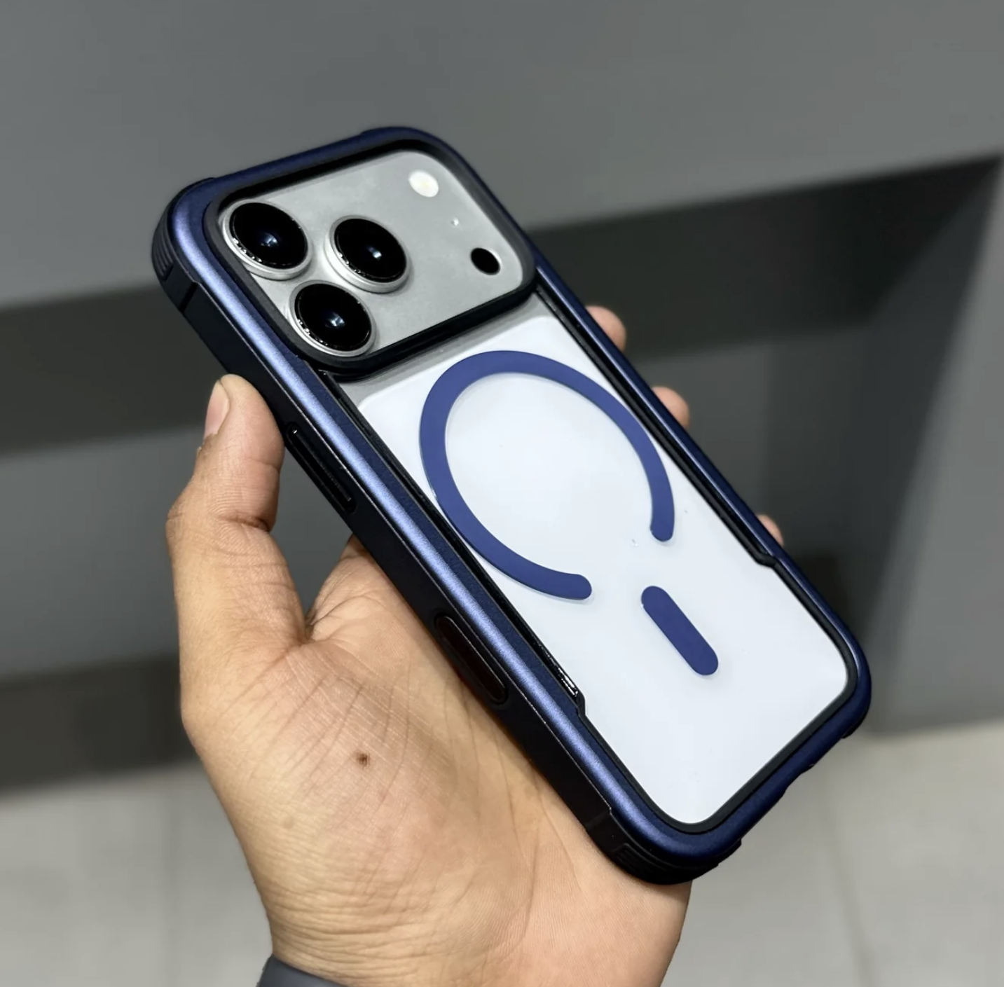 NYJ STEEL ARMOR MAGSAFE CASE - BLUE 17 PRO AND 17 PRO MAX