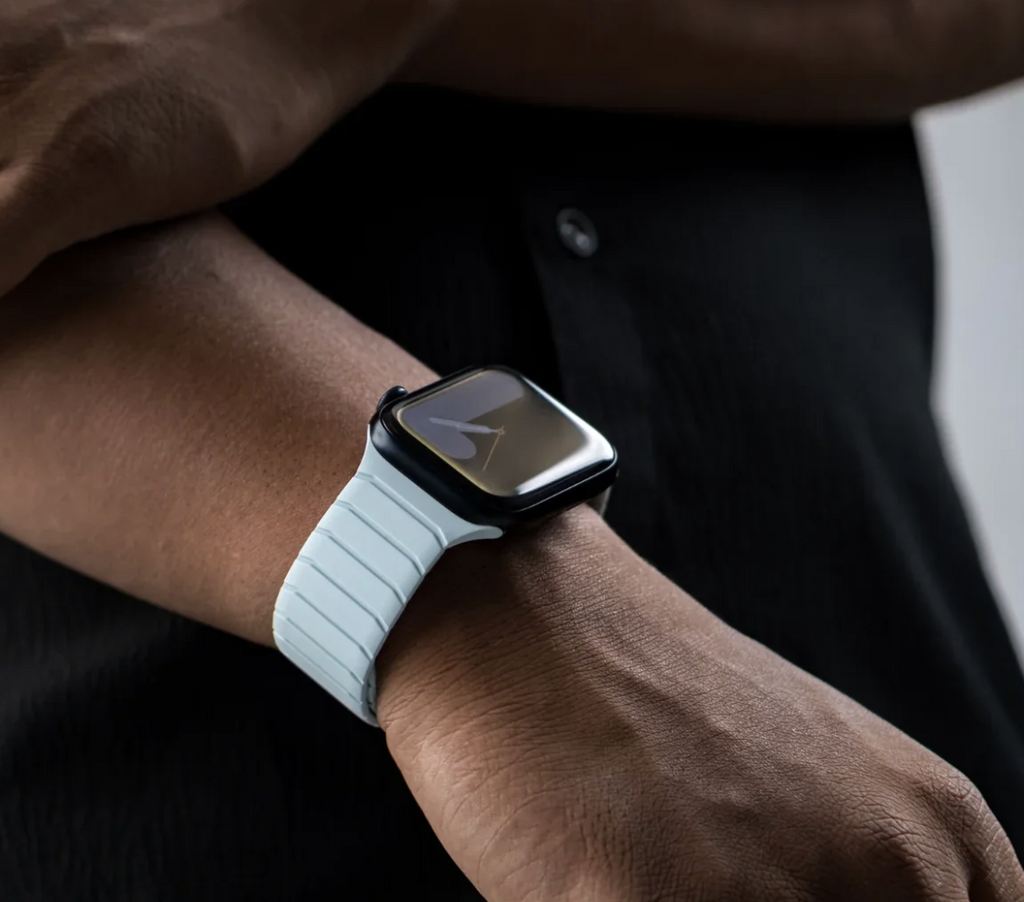 Apple Watch 1-11 Premium Silicone | N52 Magnets Magnetic Fit