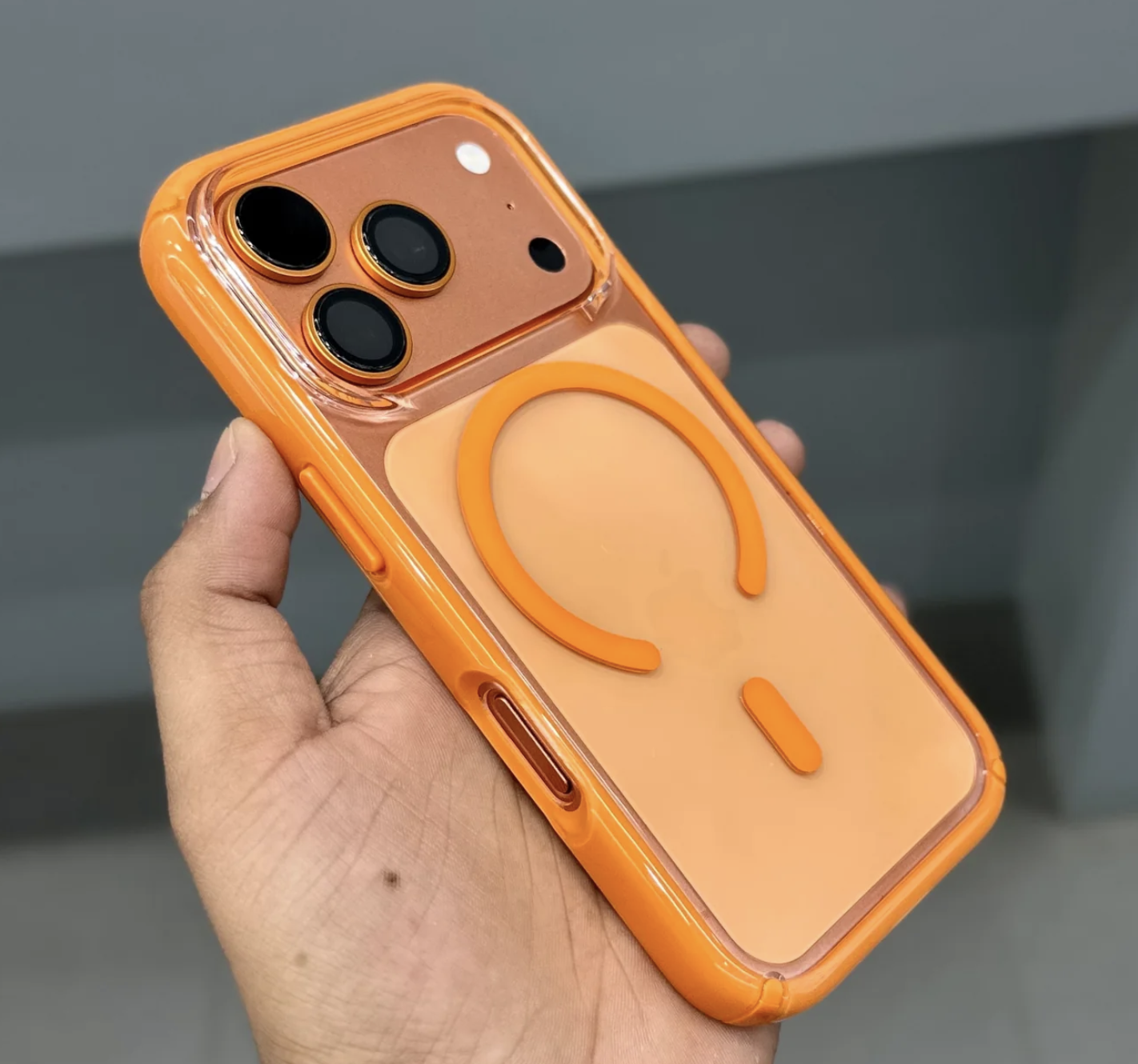 iPhone 17 Pro Case and 17 pro max  DYNAMYK RUG PLUS MAGSAFE CASE - ORANGE