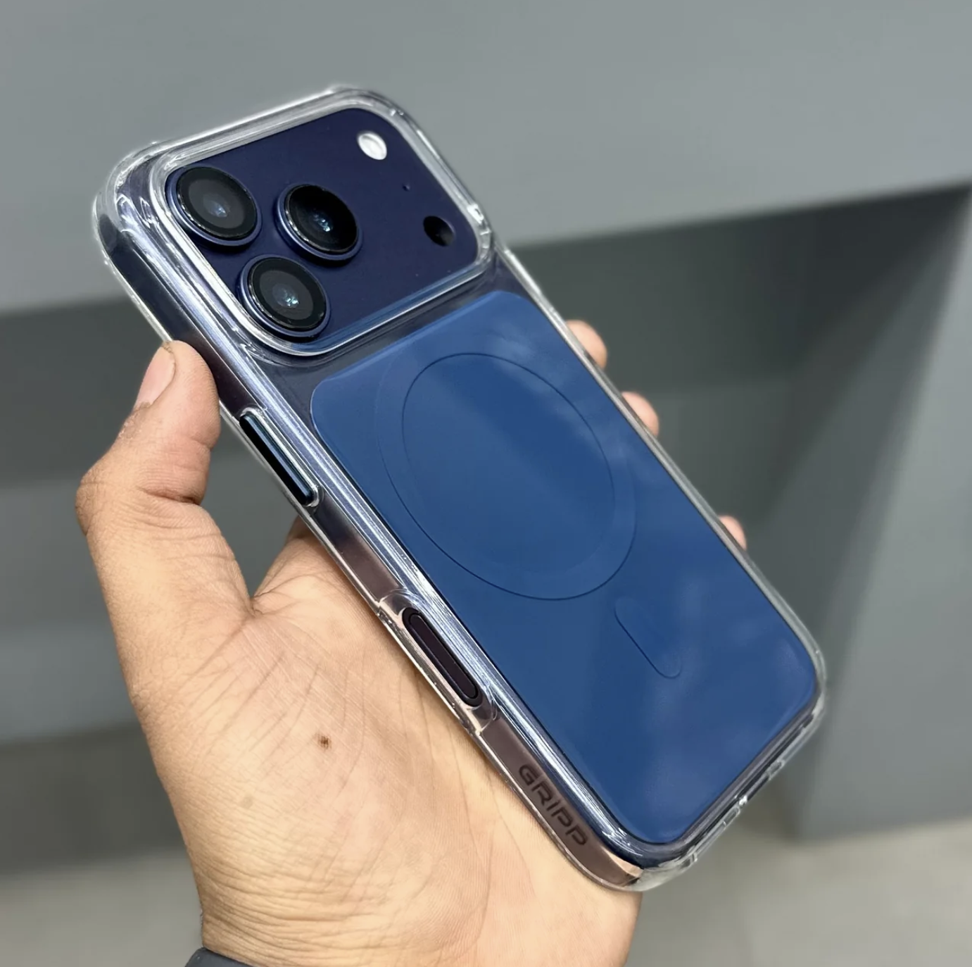 iphone 17 pro and 17 pro max GRIPP NATIVE MAGSAFE CASE - BLUE
