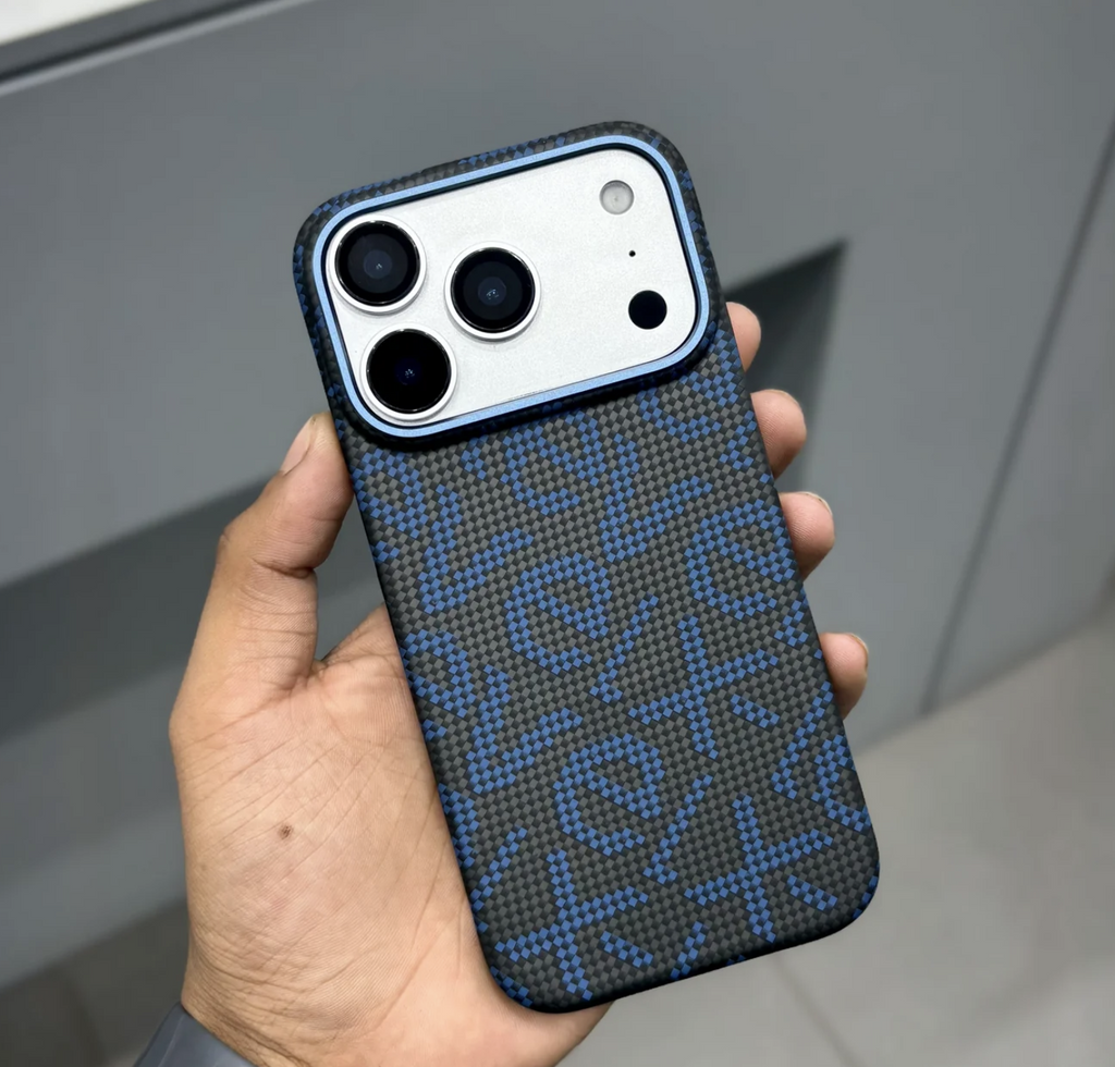 iphone 17 pro and 17 pro max X LEVEL Blue Carbon Case wth Magsafe