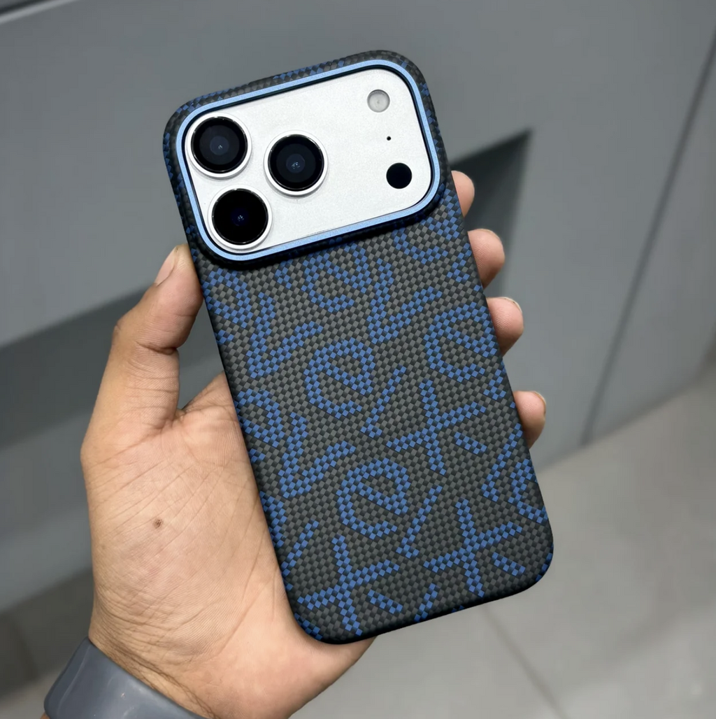 iphone 17 pro and 17 pro max X LEVEL Blue Carbon Case wth Magsafe